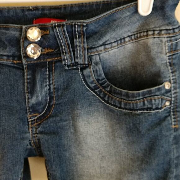Bongo Embellished Low Rise Denim Shorts size 9 - Picture 2 of 8